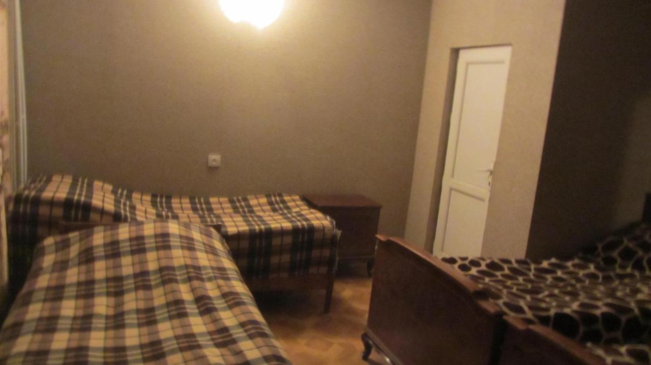 Guest House Adelina Mestia Exteriér fotografie